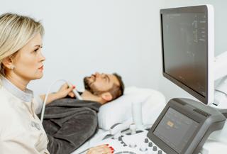 Sköldkörtelsjukdom – En av Sveriges vanligaste hormonella diagnoser