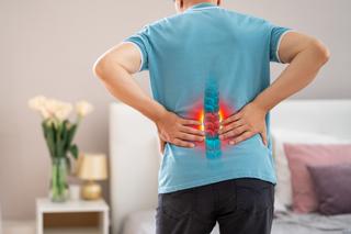 Diskbråck i ländryggen – vad innebär det egentligen?